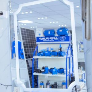 Miroir LED moderne à Dakar et Guédiawaye.